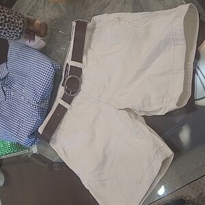 AMERICAN Eagle shorts tan 32 new